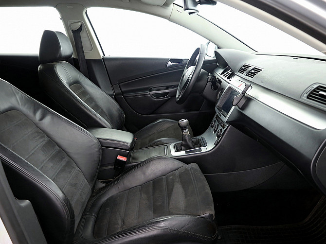 Volkswagen Passat Highline 2.0 TDI 125kW Tallina - foto 6