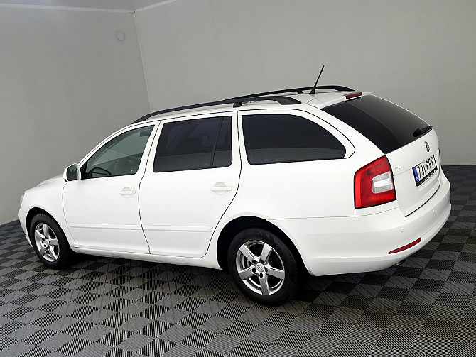 Skoda Octavia Comfortline Facelift ATM 1.6 TDI 77kW Tallina - foto 4