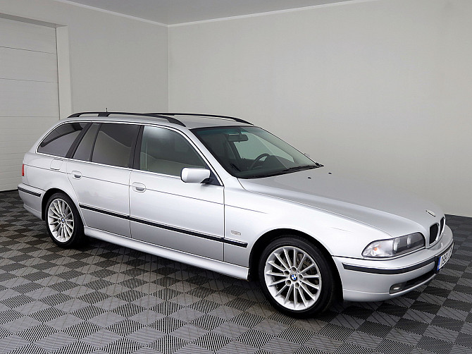 BMW 523 Executive ATM 2.5 125kW Tallina - foto 1