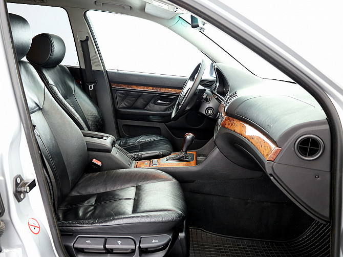 BMW 523 Executive ATM 2.5 125kW Tallina - foto 6