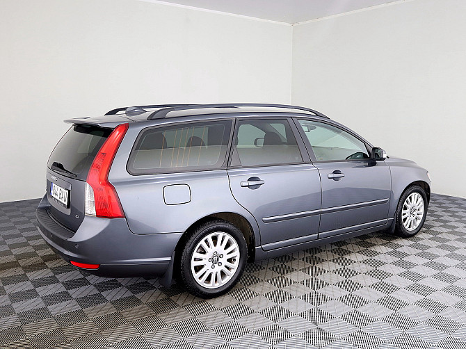 Volvo V50 Facelift ATM 2.4 103kW Tallina - foto 3