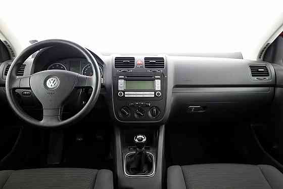 Volkswagen Golf Comfortline 1.6 75kW Tallina