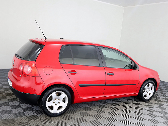 Volkswagen Golf Comfortline 1.6 75kW Tallina - foto 3