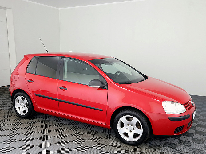 Volkswagen Golf Comfortline 1.6 75kW Tallina - foto 1