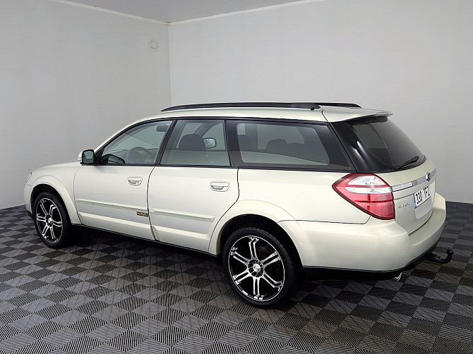Subaru Outback Facelift AWD ATM 2.5 121kW Tallina - foto 4