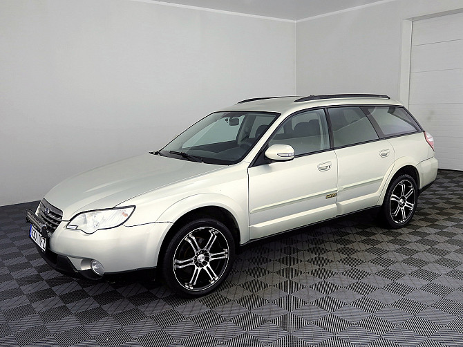 Subaru Outback Facelift AWD ATM 2.5 121kW Tallina - foto 2