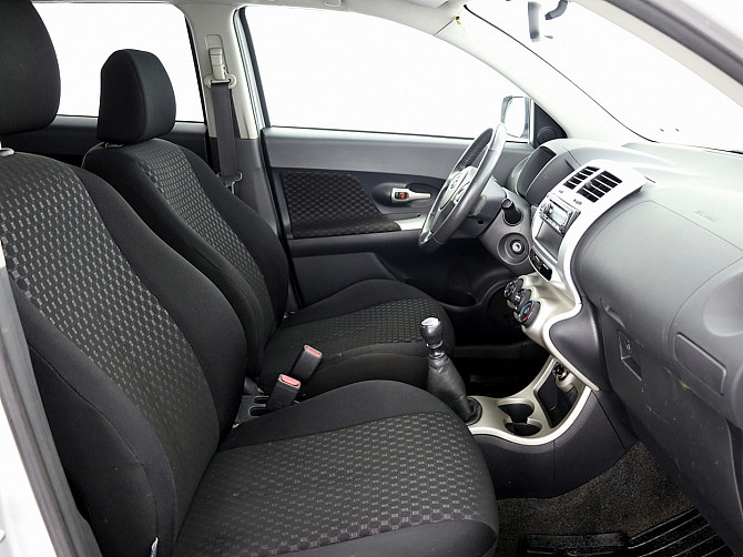 Toyota Urban Cruiser Linea Sol 1.3 74kW Tallina - foto 6
