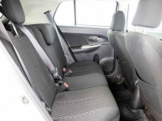 Toyota Urban Cruiser Linea Sol 1.3 74kW Tallina - foto 7