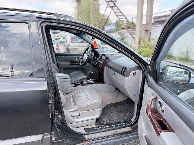 Kia Sorento Luxury 4x4 ATM 2.5 CRDi 103kW Tallina - foto 6