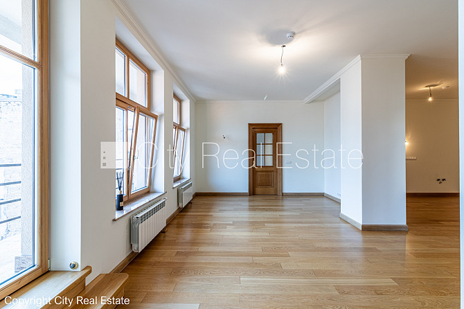Zeme īpašumā, jaunceltne, fasādes māja, dzīvokļu skaits ēkā  11 gab., slēgts pagalms, Rīga - foto 2