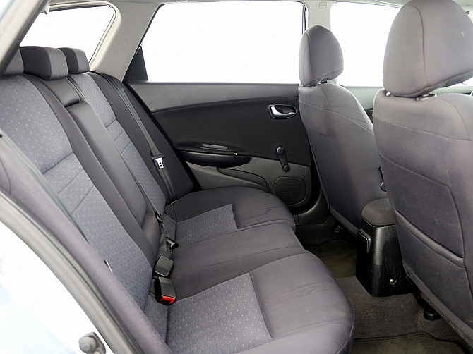 Nissan Primera Comfort Facelift ATM 1.8 85kW Таллин - изображение 7