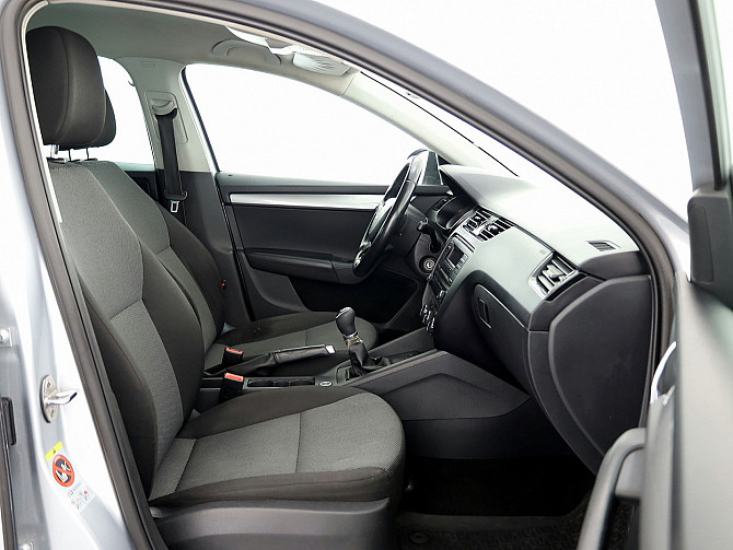 Skoda Octavia Comfortline Facelift LPG 1.2 63kW Таллин - изображение 6