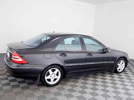 Mercedes-Benz C 200 Avantgarde ATM 1.8 120kW Таллин
