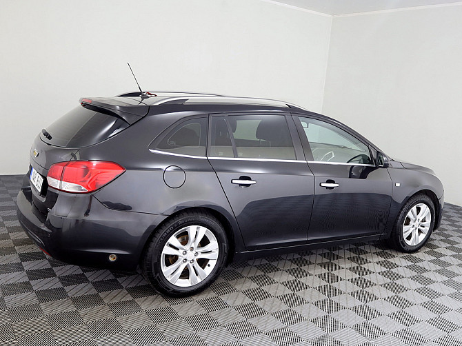Chevrolet Cruze Facelift LPG ATM 1.8 104kW Tallina - foto 3