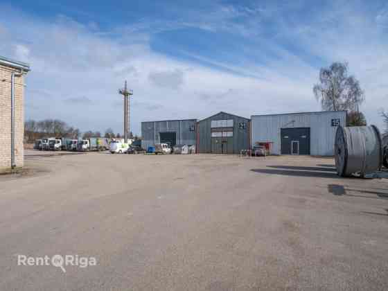 Warehouse or production space with office facilities.  A sandwich panel warehouse with a 2-ton overh Rīga