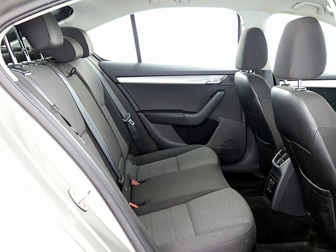 Skoda Octavia Comfortline ATM 1.4 110kW Таллин - изображение 7
