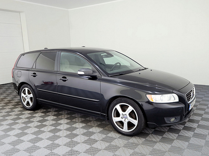 Volvo V50 Facelift 1.6 D4 80kW Таллин - изображение 1