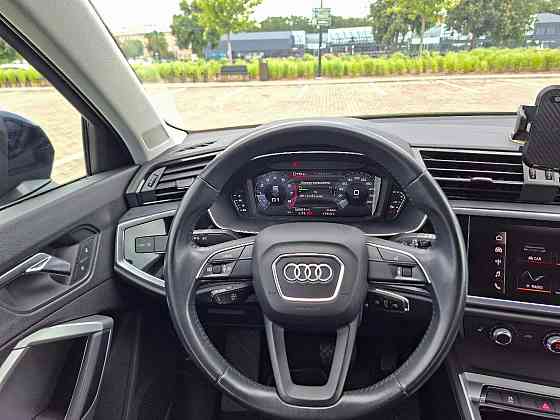 Pārdodu rūpīgi uzturētu Audi Q3 35 Tfsi S tronic. Visas apkopes pie oficiālā dīlera. Pieejami... Rīga