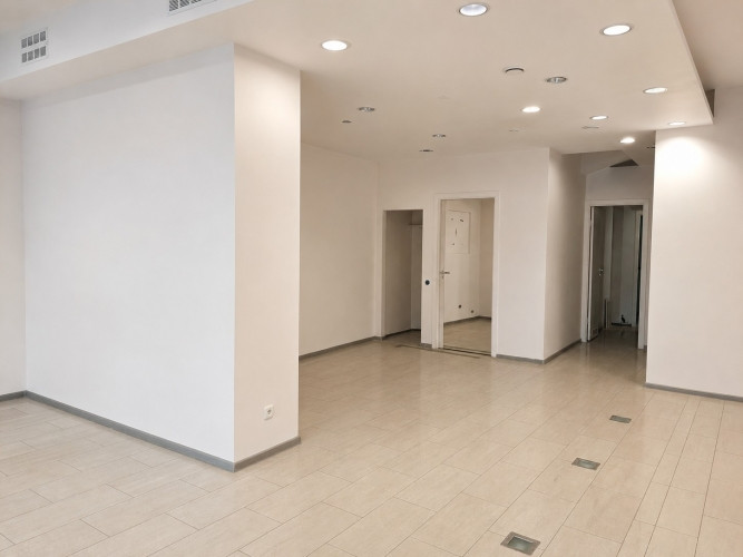 Iznomā daudzfunkcionālas komerctelpas Rīgas centrā  78,6 m.  Piedāvājam nomai reprezentablas Rīga - foto 4