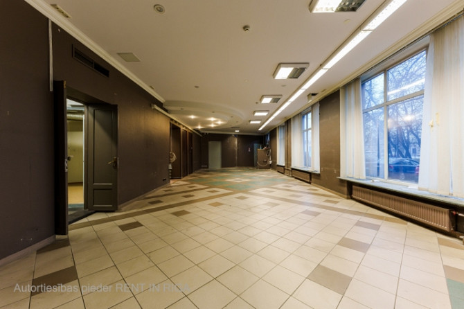 Tirdzniecības telpa nomai  Kuģu iela 11, Āgenskalns  Piedāvājam 150 m komerctelpu Kuģu ielā Rīga - foto 4