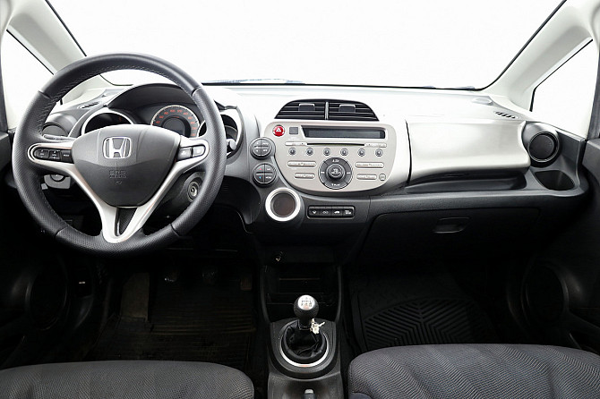 Honda Jazz Elegance 1.3 73kW Tallina - foto 5