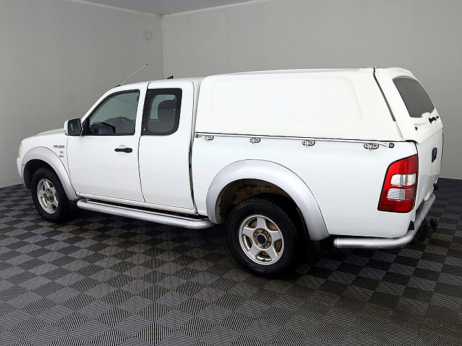 Ford Ranger Comfort 4x4 2.5 TDCi 105kW Tallina - foto 4