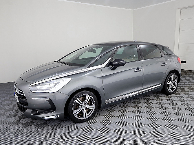 Citroen DS5 Luxury ATM 2.0 HDi 120kW Tallina - foto 2