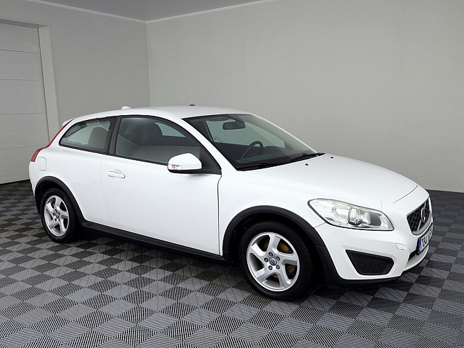 Volvo C30 Facelift 1.6 D4 84kW Tallina - foto 1