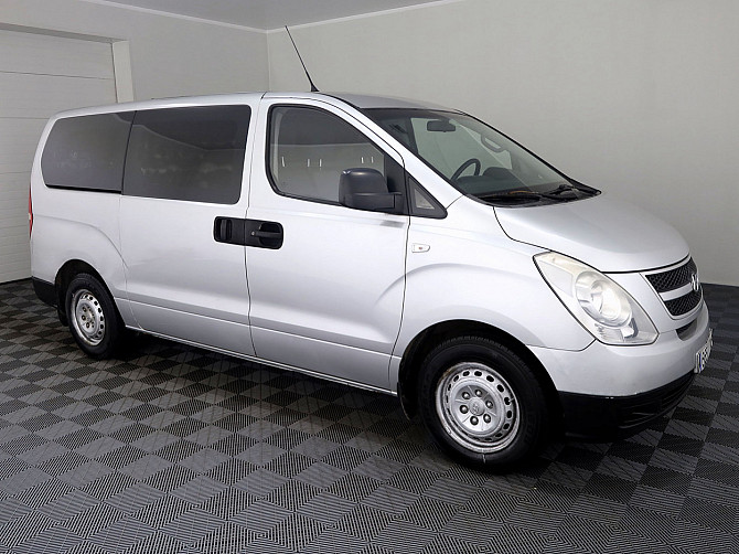 Hyundai H1 Van 2.5 CRDi 120kW Tallina - foto 1