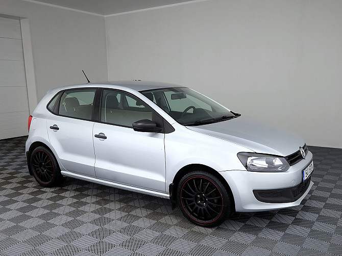 Volkswagen Polo Comfortline 1.4 63kW Таллин - изображение 1