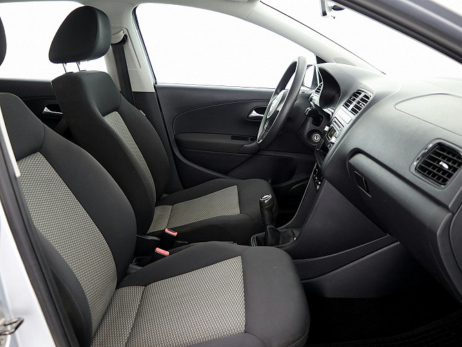 Volkswagen Polo Comfortline 1.4 63kW Таллин - изображение 6