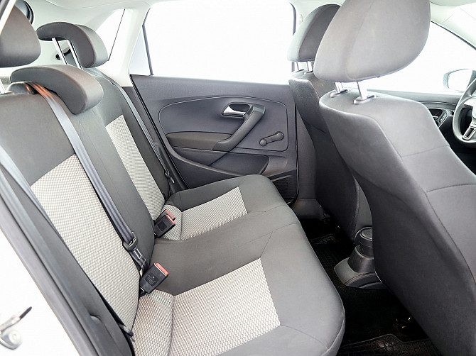 Volkswagen Polo Comfortline 1.4 63kW Таллин - изображение 7