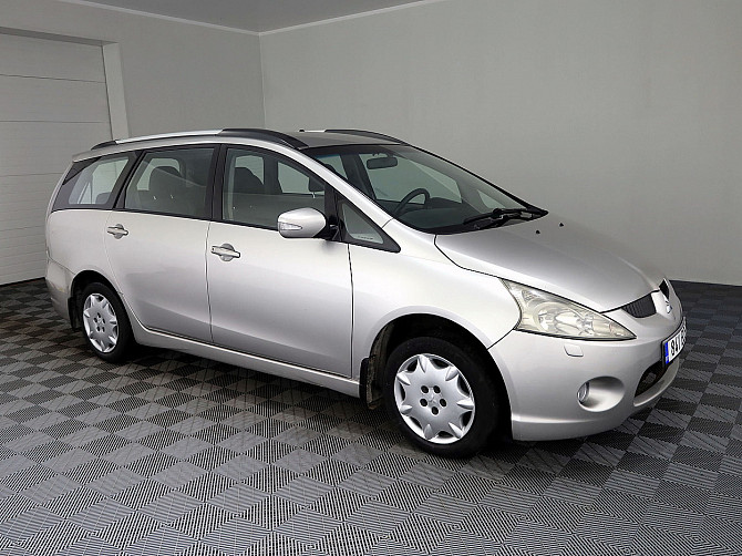 Mitsubishi Grandis Comfort Facelift 2.4 121kW Tallina - foto 1