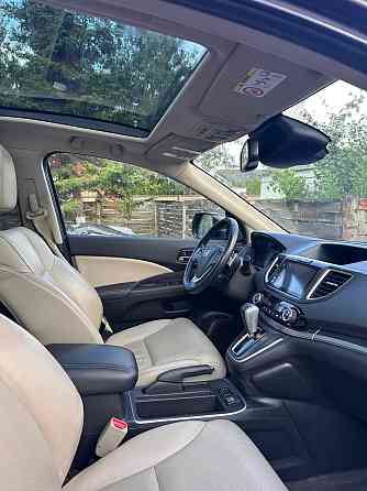 Pārdodu Honda CR-V, 2015. gada izlaidums, ar uzticamu 2.0 l benzīna dzinēju, automātisko... Rīga