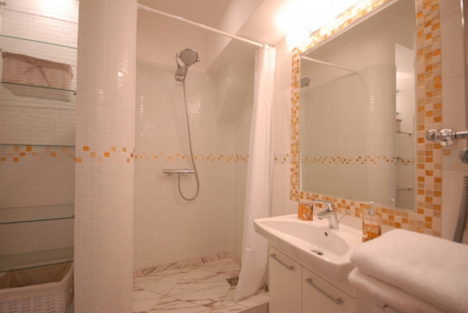 Ekskluzīvs apartaments dzīves svinētājiem.   Studio dzīvoklis astotajā stāvā ar plašu Rīga - foto 7