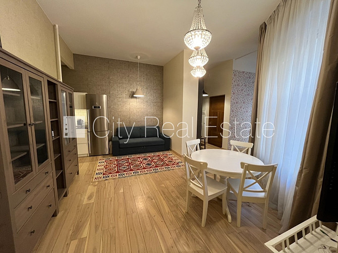 Projekts - Pulkveža Nams, renovēta māja, ieeja no ielas, ir lifts, logi vērsti uz pagalma pusi, Rīga - foto 2