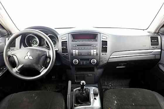 Mitsubishi Pajero Comfort 3.2 Di-D 118kW Tallina
