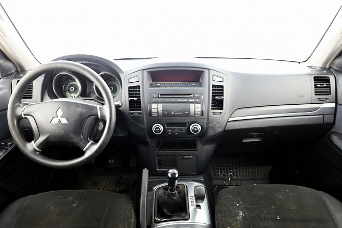 Mitsubishi Pajero Comfort 3.2 Di-D 118kW Tallina - foto 5