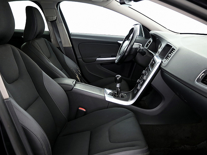 Volvo S60 Momentum 2.0 D5 120kW Tallina - foto 6
