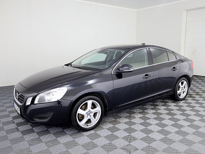 Volvo S60 Momentum 2.0 D5 120kW Tallina - foto 2