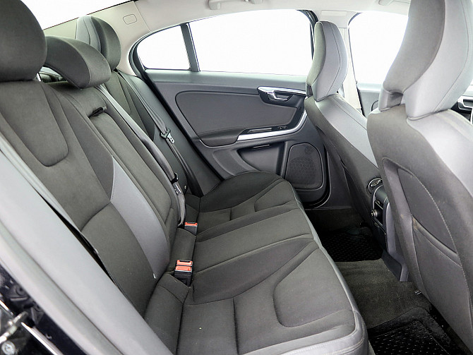 Volvo S60 Momentum 2.0 D5 120kW Tallina - foto 7