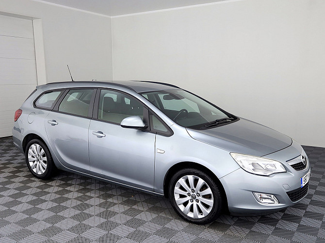 Opel Astra Elegance 1.7 CDTi 81kW Tallina - foto 1