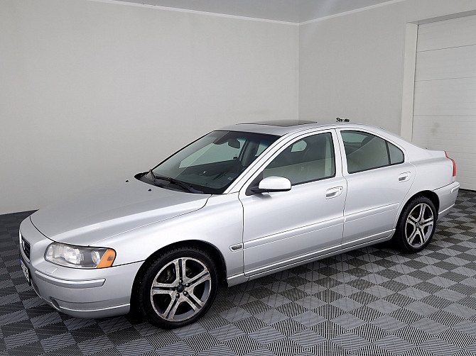 Volvo S60 Summum Facelift ATM 2.0 132kW Tallina - foto 2
