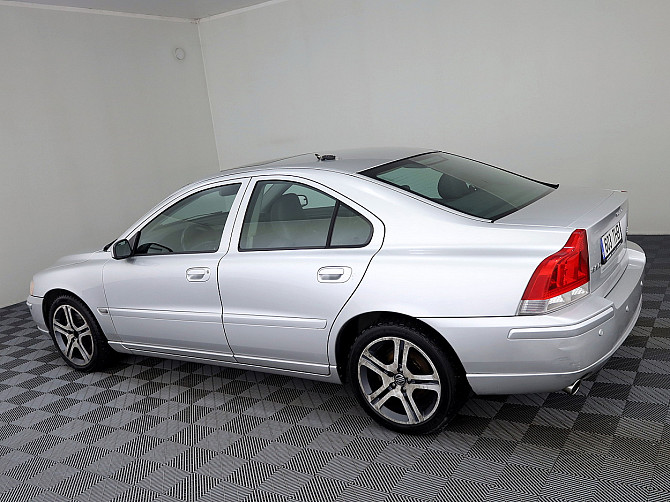 Volvo S60 Summum Facelift ATM 2.0 132kW Tallina - foto 4