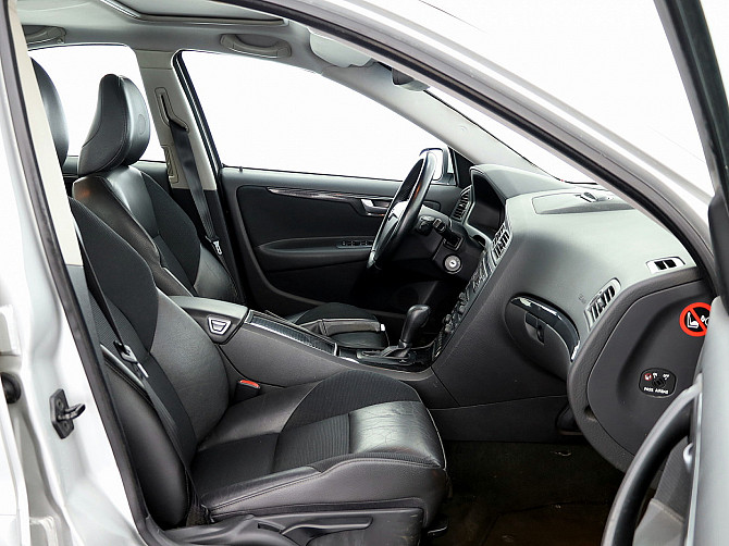 Volvo S60 Summum Facelift ATM 2.0 132kW Tallina - foto 6