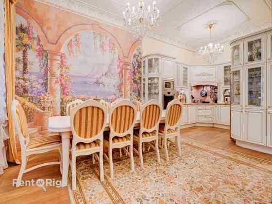 Продаются эксклюзивные офисные помещения в центре Риги.  Продуманная планировка Рига
