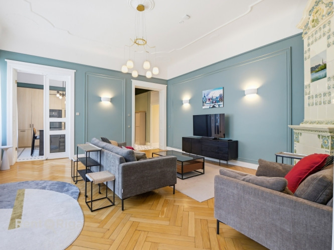 Izīrē unikālu 300 m divstāvu premium klases rezidenci prestižā, pilnībā renovētā Rīgas Rīga - foto 7