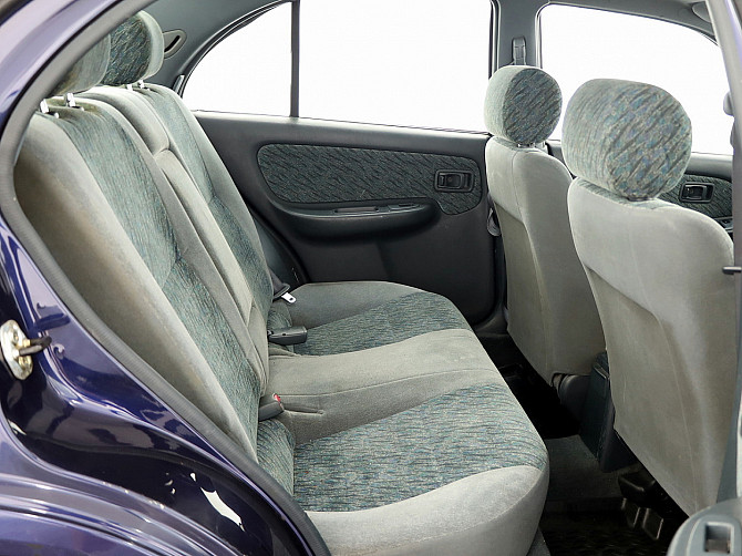 Nissan Almera Comfort ATM 1.6 73kW Таллин - изображение 7