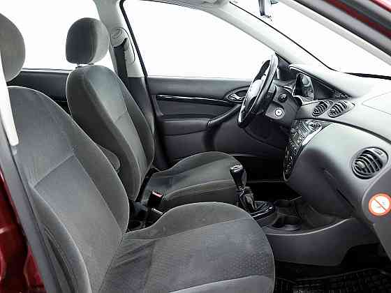 Ford Focus Ghia Facelift LPG 1.8 85kW Tallina
