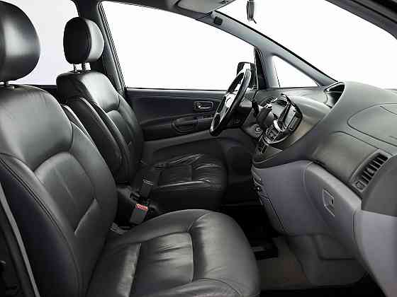 Toyota Previa Luxury ATM 2.4 115kW Таллин